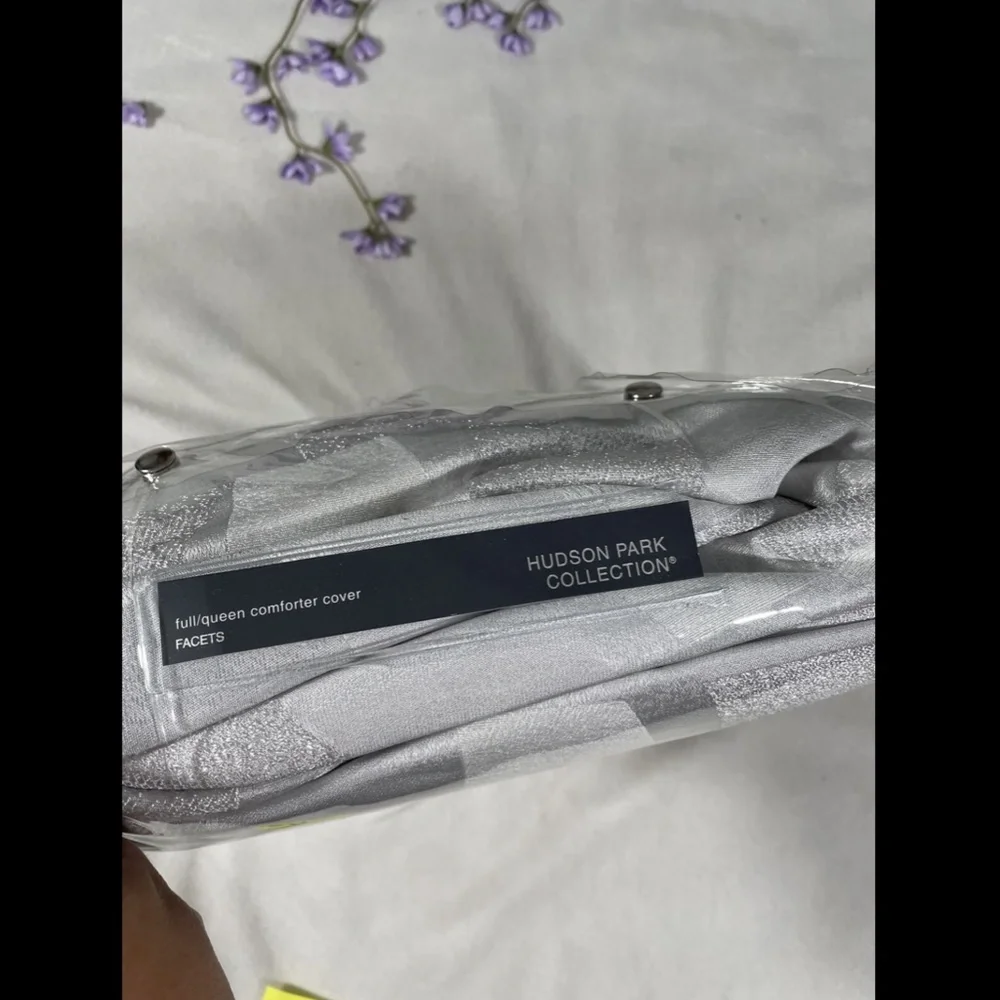NEW [ Full/ Queen ] Duvet Cover for Hudson Park Facets‎